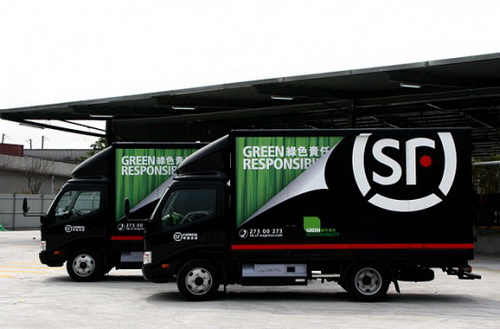 夾擊中順豐亮上市底牌 快遞走向資本對決